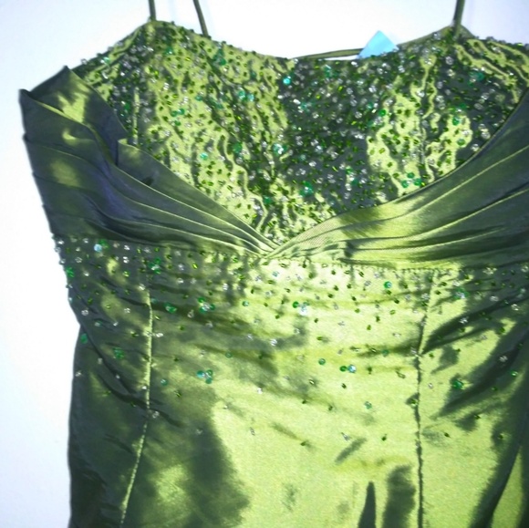 Formal Wear Zum Zum by Niki Livas - Picture 1 of 6